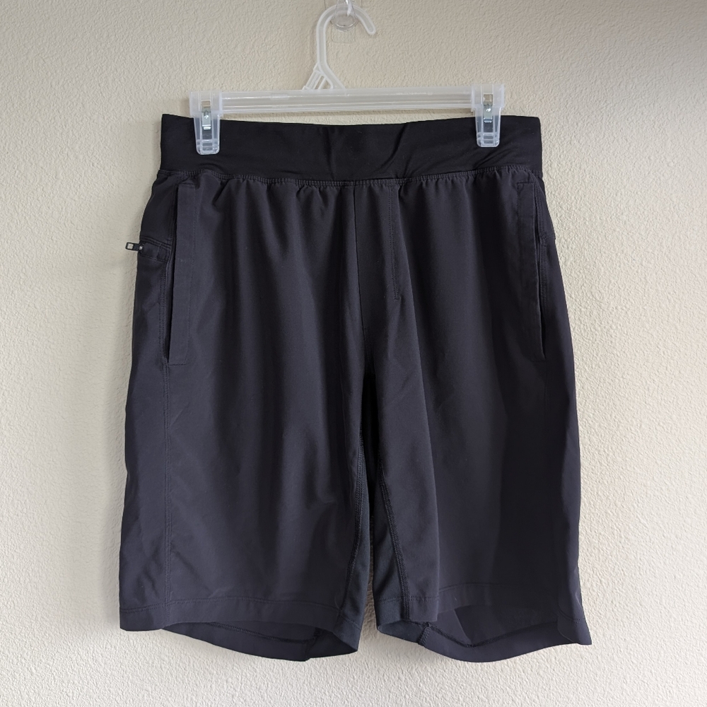 lululemon athletica Size Medium Black Athletic Shorts
